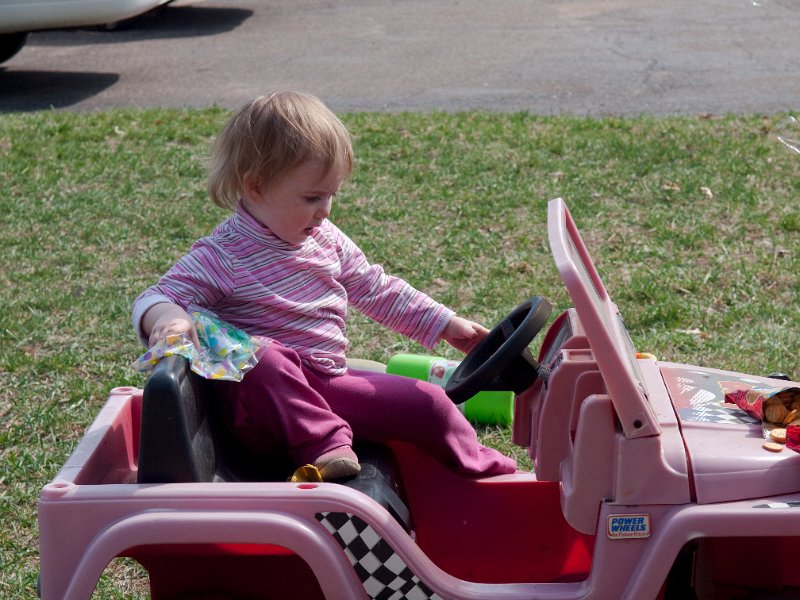 P4041662.jpg - A pretty casual driver