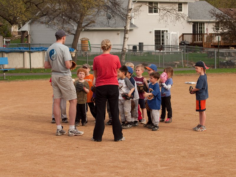 P4191861.jpg - The team listening to the coach