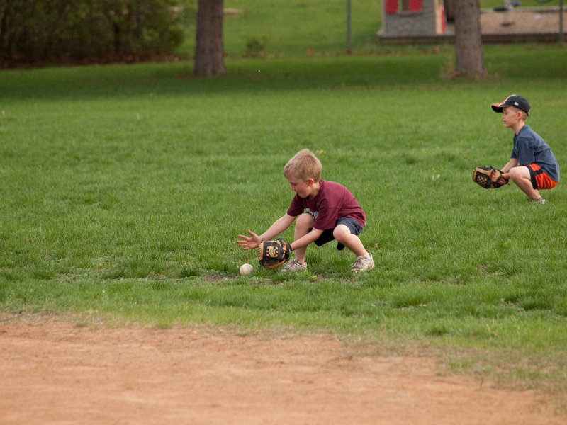 P4191901.jpg - Good use of two hands