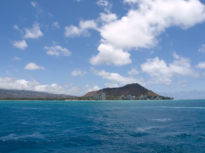 P7313855.jpg - The classic image of Diamond Head.